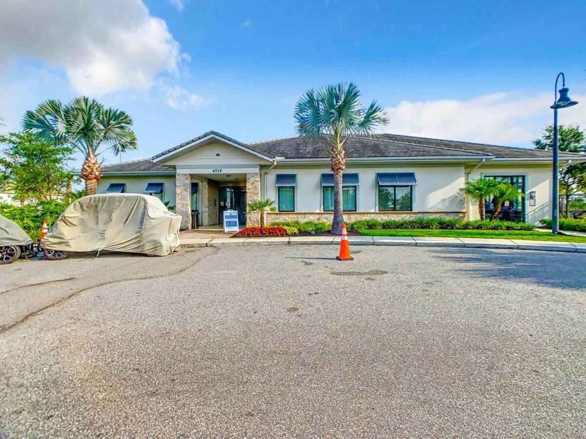 Gorgeous 2Br Lakeview Condo With Waterpark Kissimmee Extérieur photo