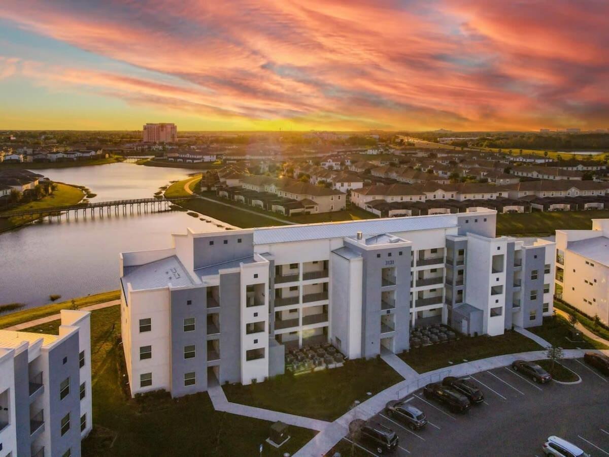 Gorgeous 2Br Lakeview Condo With Waterpark Kissimmee Extérieur photo